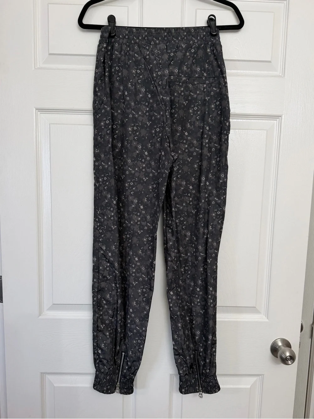 VARLEY Beckett nylon jogger pants | Size Small